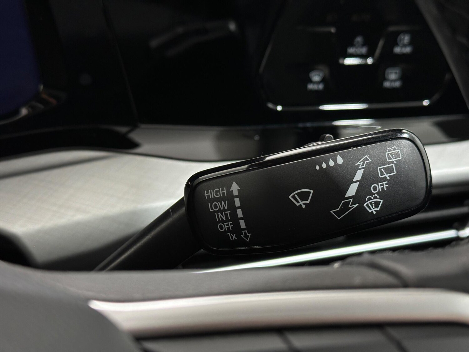 Used Volkswagen Golf for sale - 77575108: Photo 16