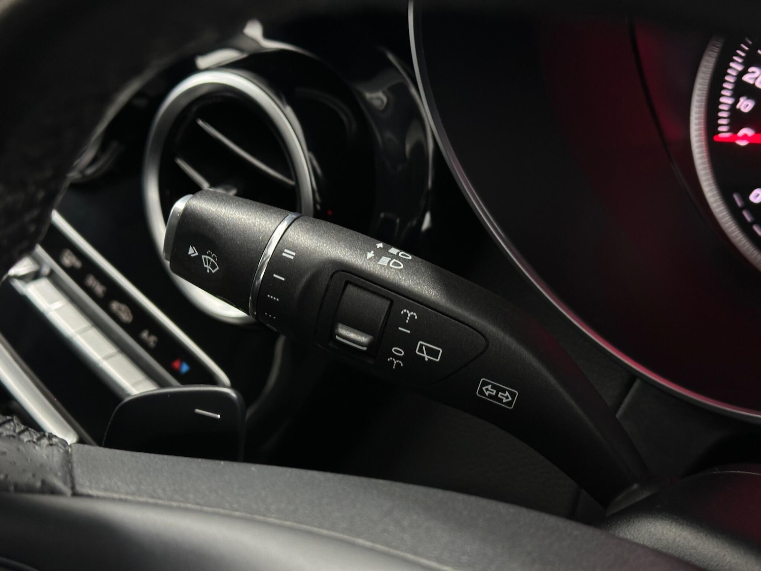 Used Mercedes-Benz C Class 2018 for sale - 77267305: Photo 13