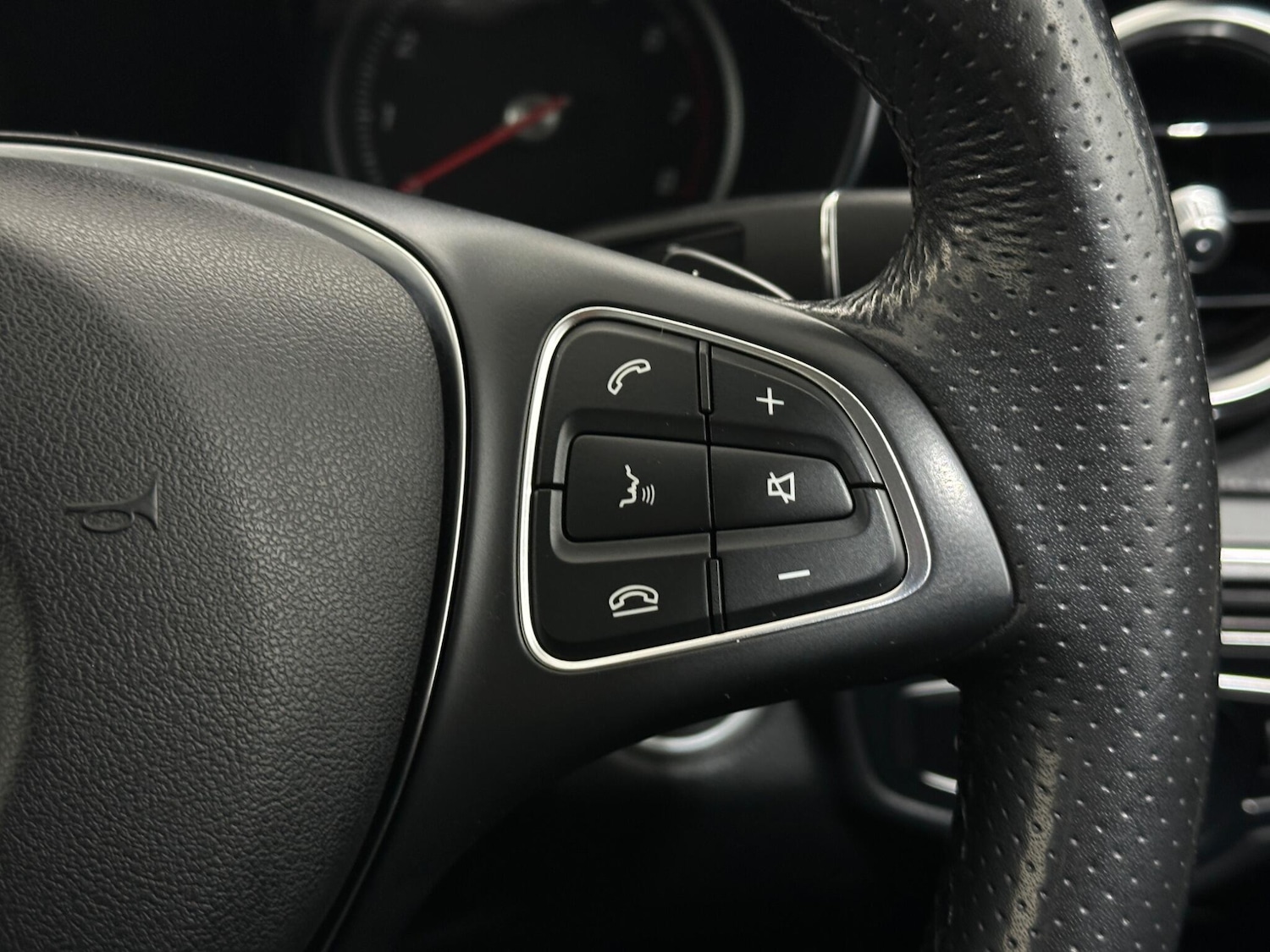 Used Mercedes-Benz C Class 2018 for sale - 77267305: Photo 15