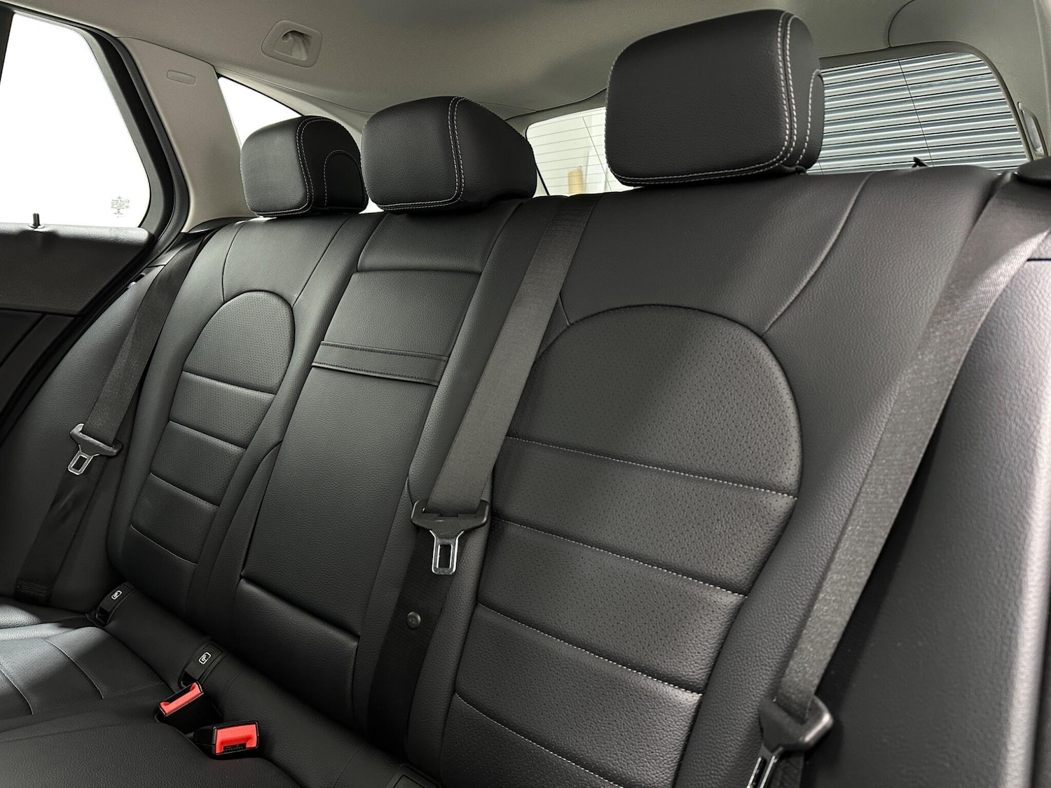 Used Mercedes-Benz C Class 2018 for sale - 77267305: Photo 39