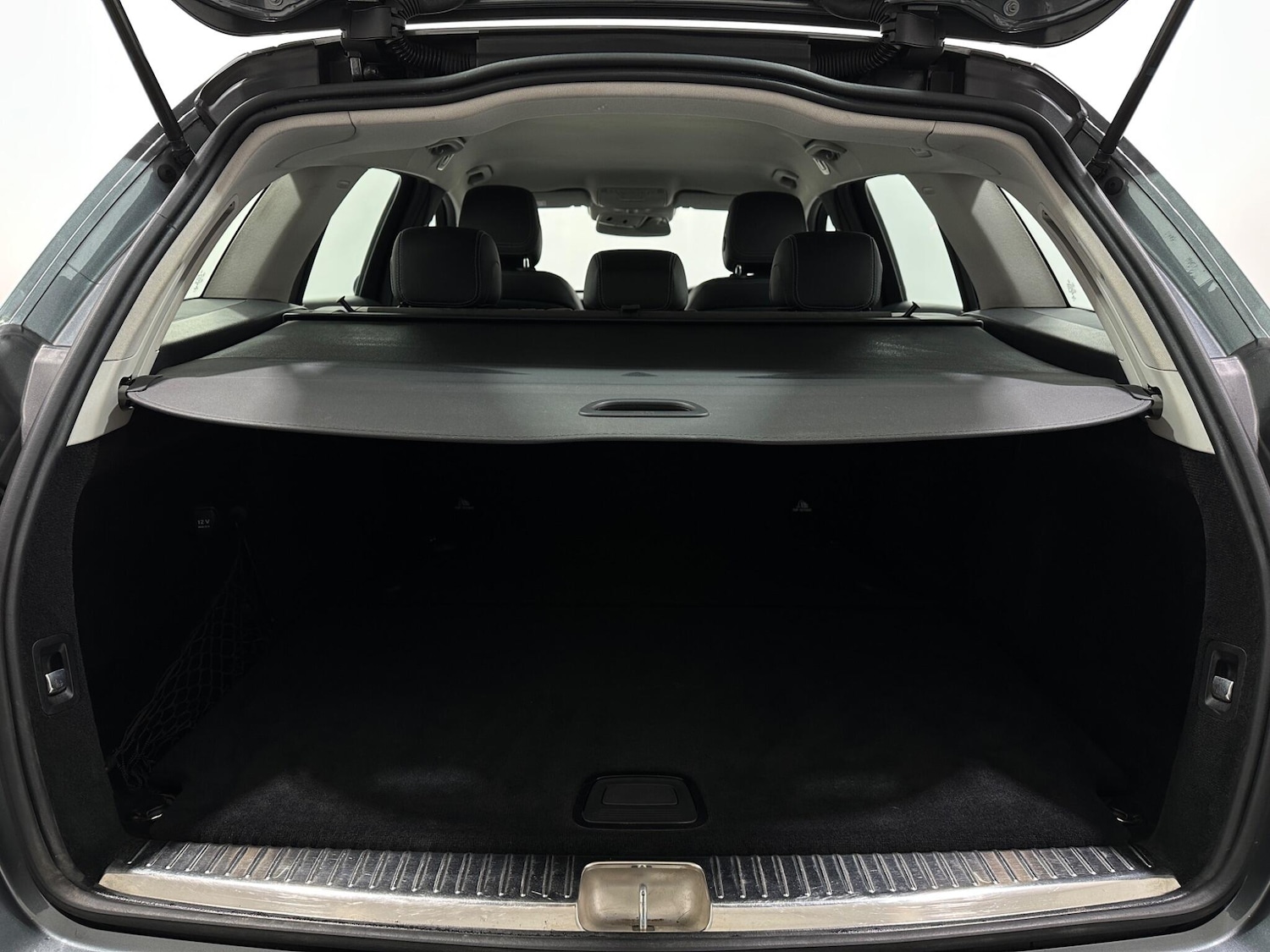 Used Mercedes-Benz C Class 2018 for sale - 77267305: Photo 47