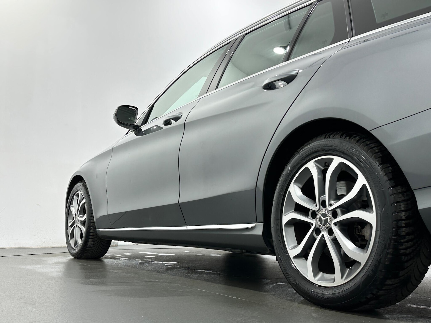 Used Mercedes-Benz C Class 2018 for sale - 77267305: Photo 50