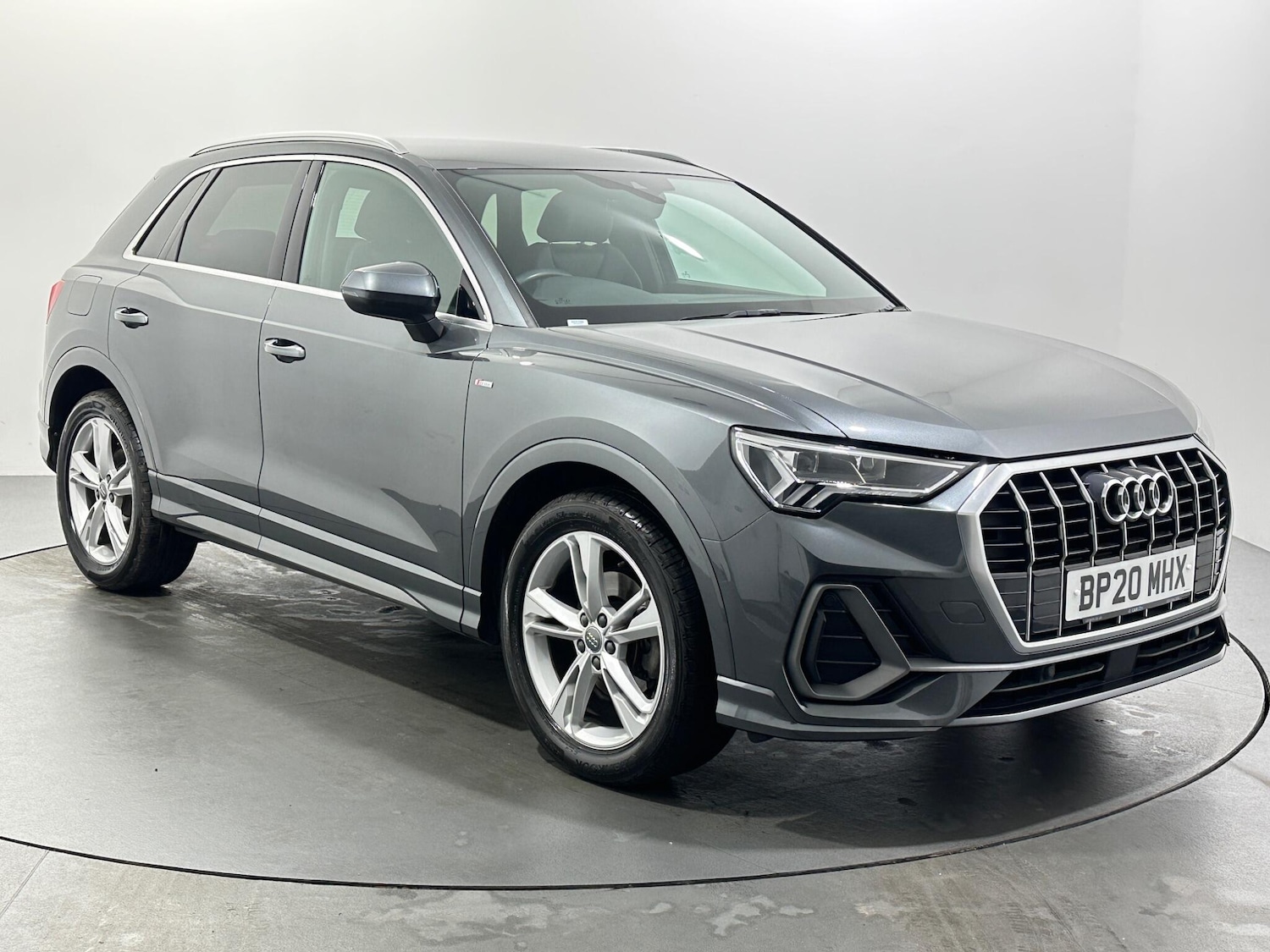 Used Audi Q3 2020 for sale - 76878968: Photo 1