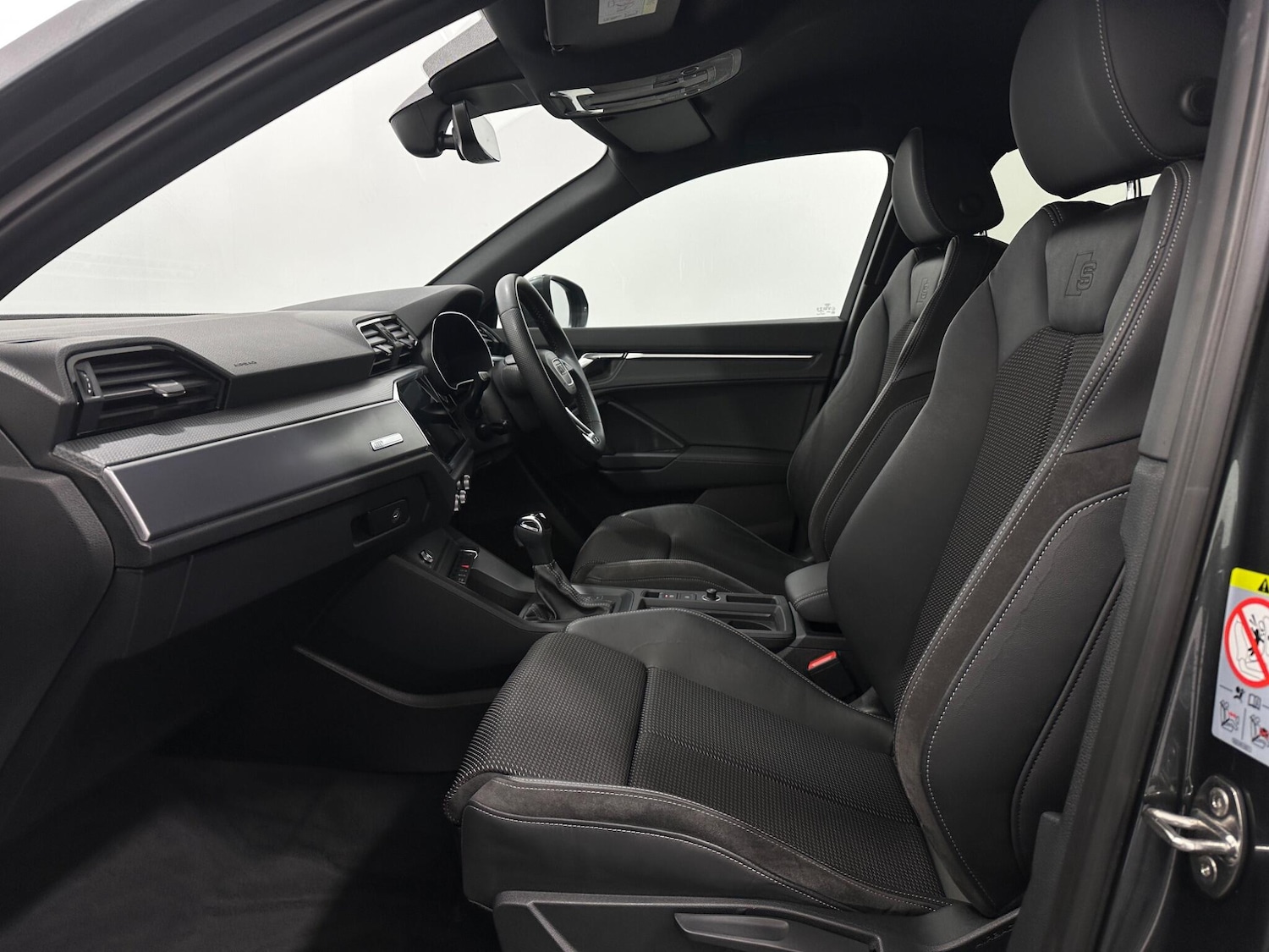 Used Audi Q3 2020 for sale - 76878968: Photo 32