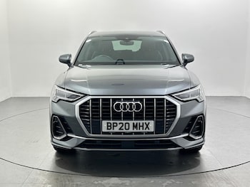 Used Audi Q3 2020 for sale - 76878968: Photo