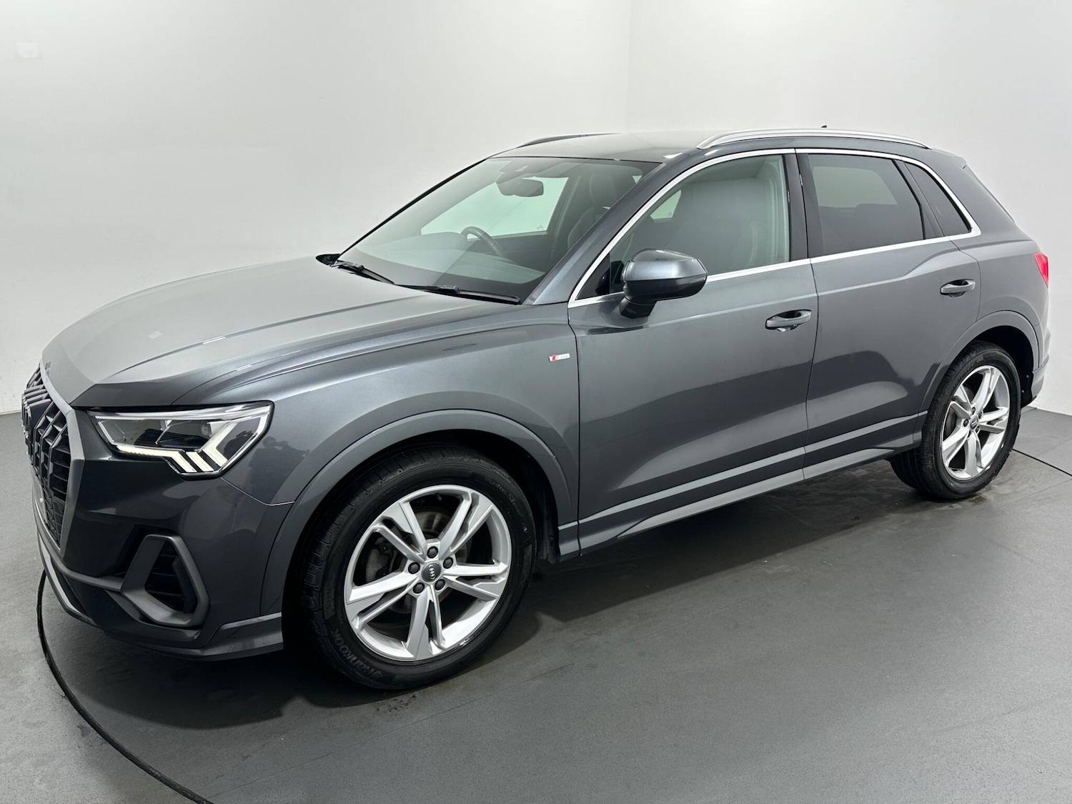 Used Audi Q3 2020 for sale - 76878968: Photo 54