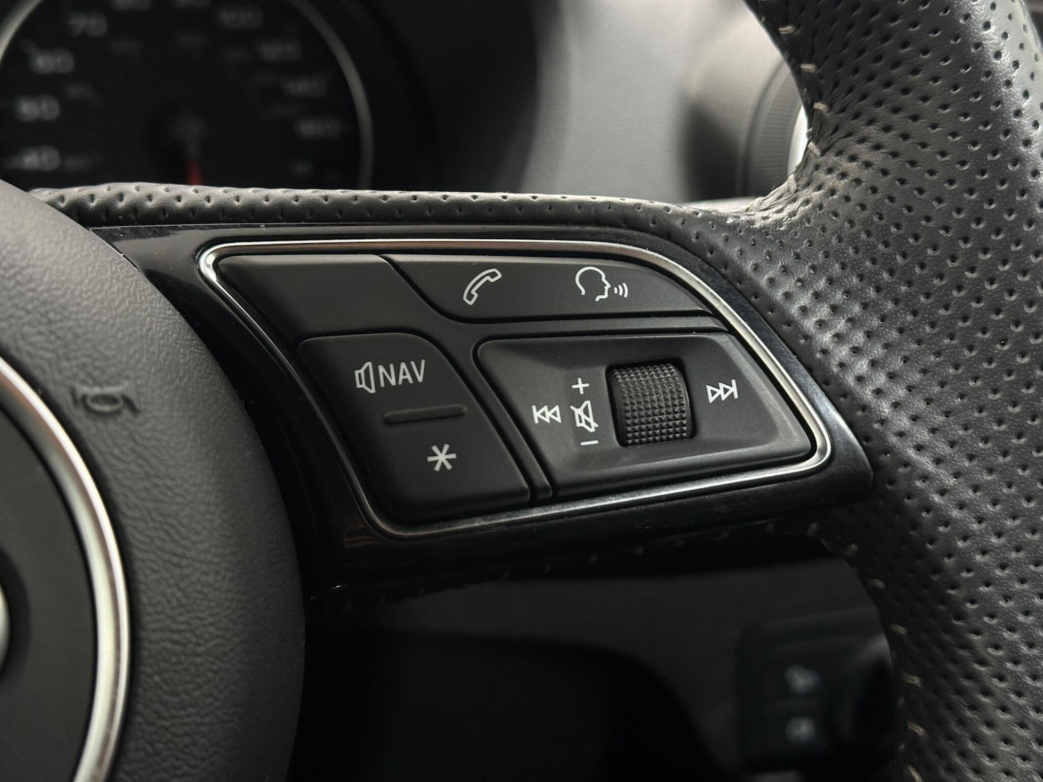 Used Audi Q2 for sale - 78141469: Photo 15