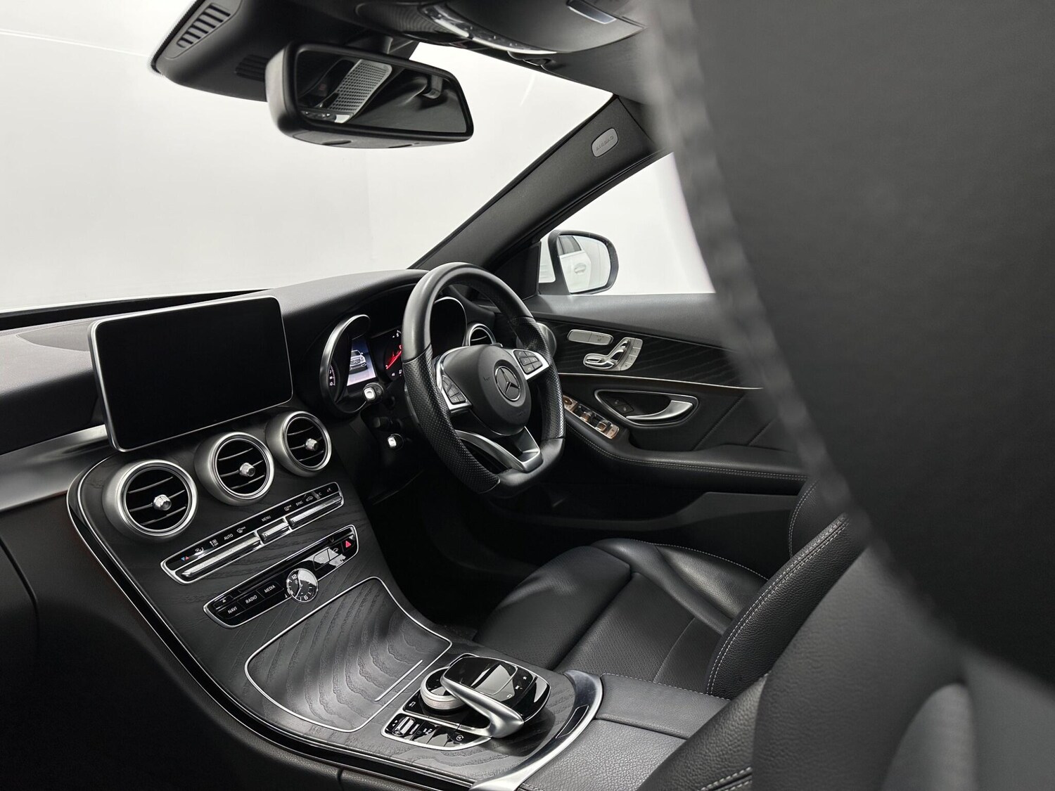 Used Mercedes-Benz C Class 2017 for sale - 78019682: Photo 31