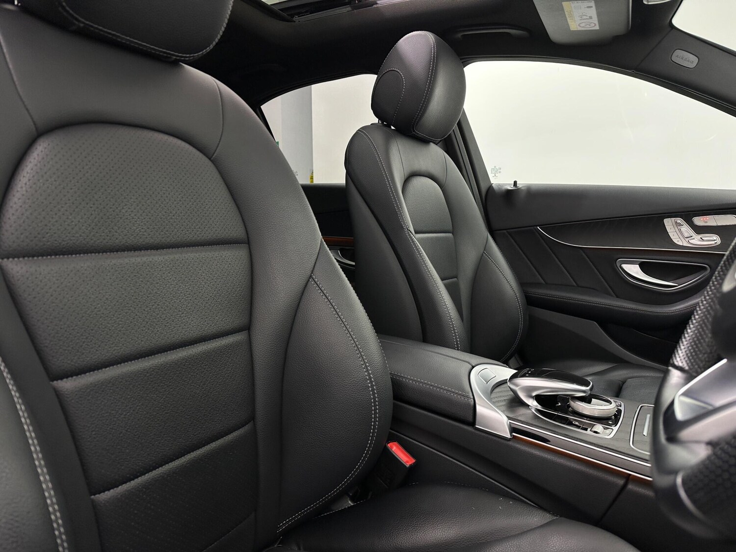 Used Mercedes-Benz C Class 2017 for sale - 78019682: Photo 33