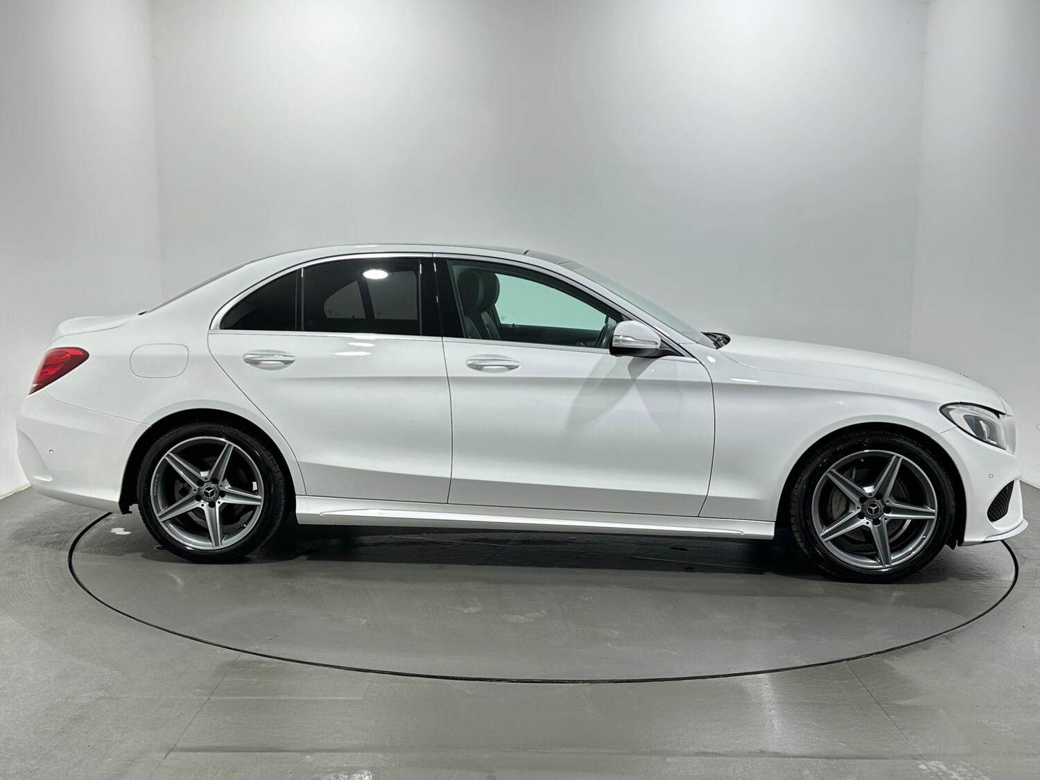 Used Mercedes-Benz C Class 2017 for sale - 78019682: Photo 9