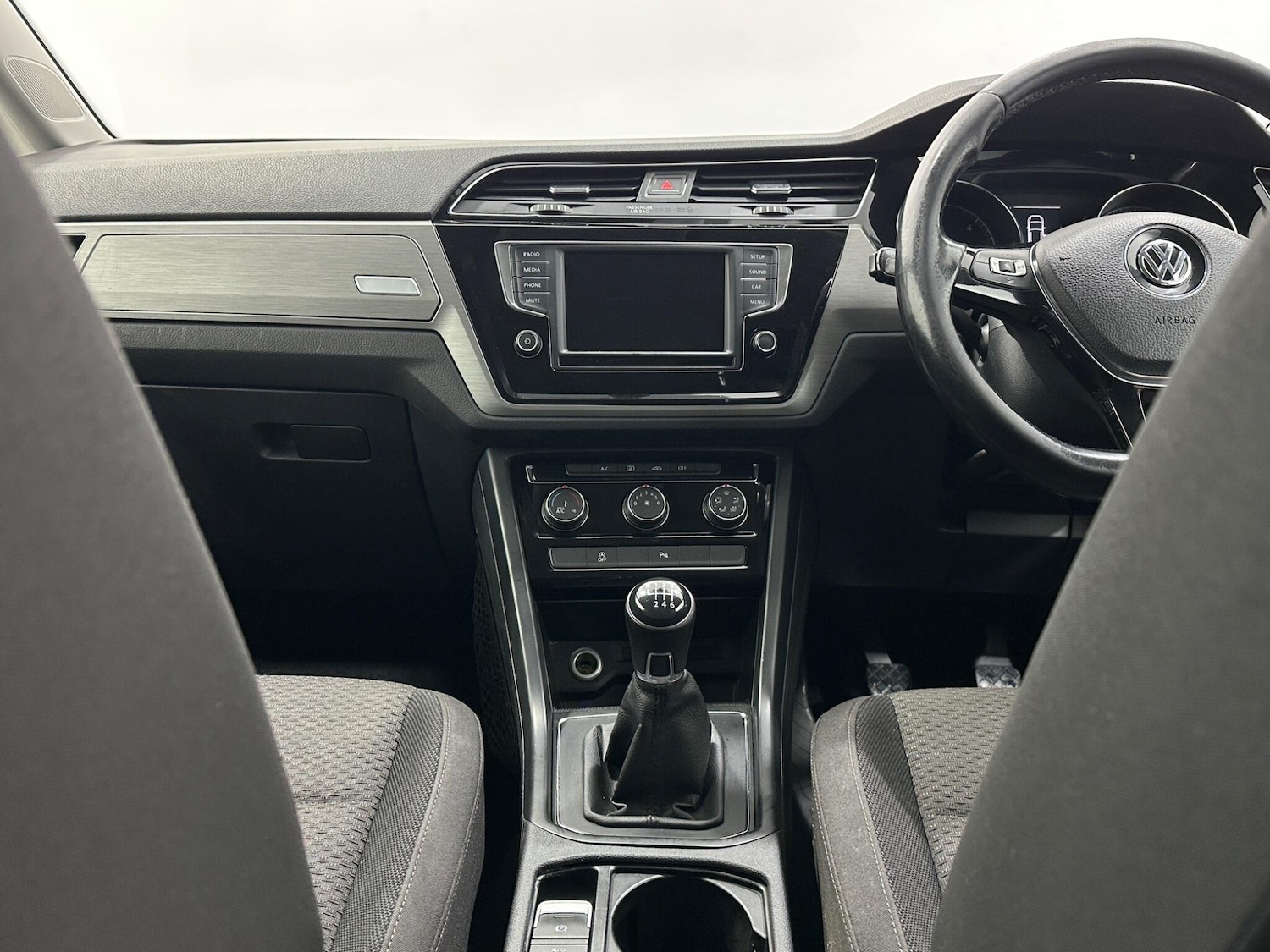 Used Volkswagen Touran 2017 for sale - 76878972: Photo 18