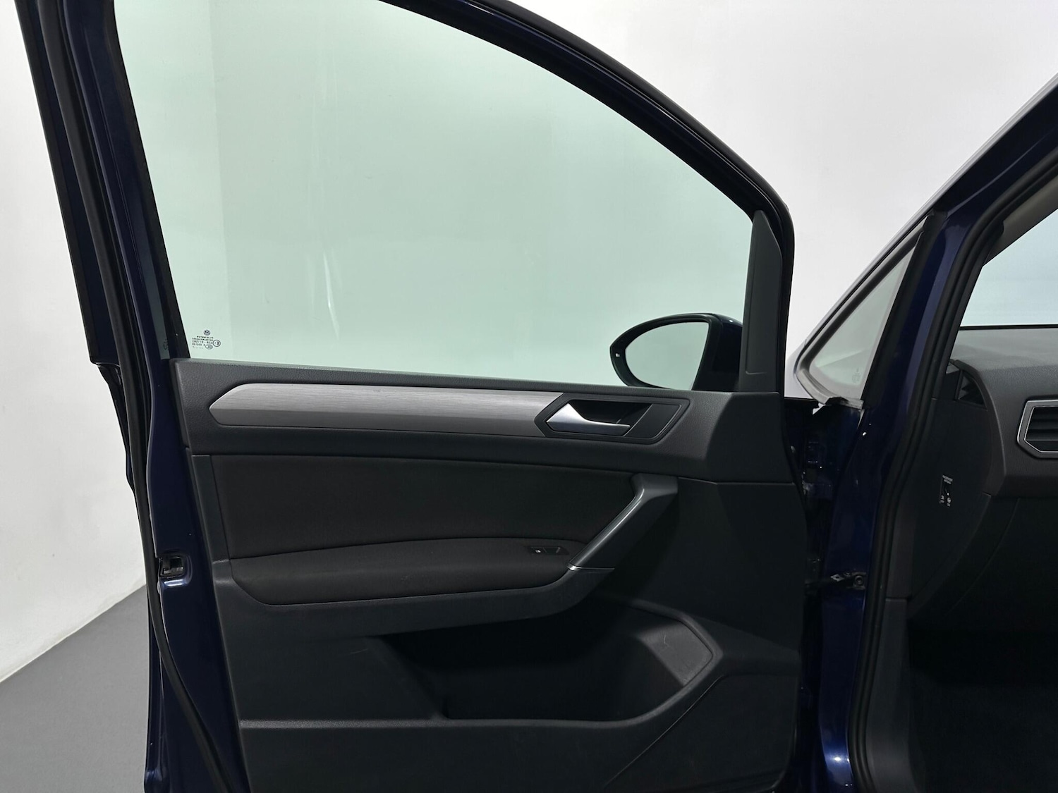 Used Volkswagen Touran 2017 for sale - 76878972: Photo 36