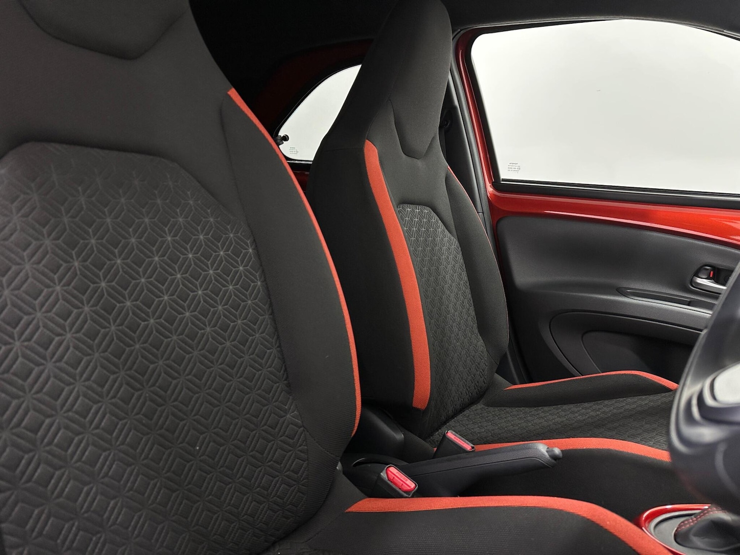 Used Toyota Aygo X 2023 for sale - 76878824: Photo 26