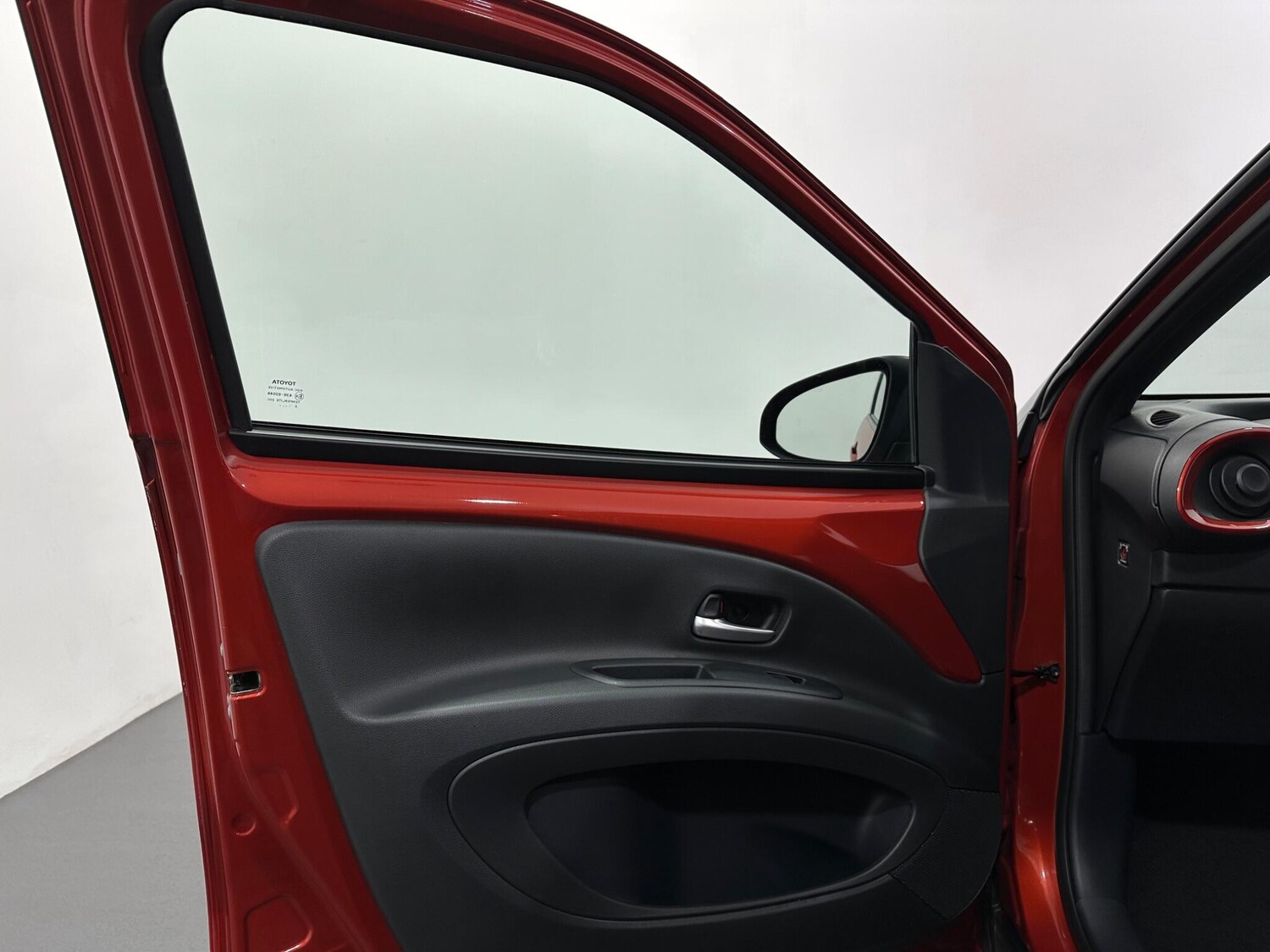 Used Toyota Aygo X 2023 for sale - 76878824: Photo 32