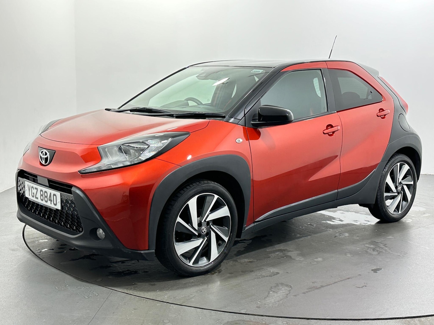 Used Toyota Aygo X 2023 for sale - 76878824: Photo 4