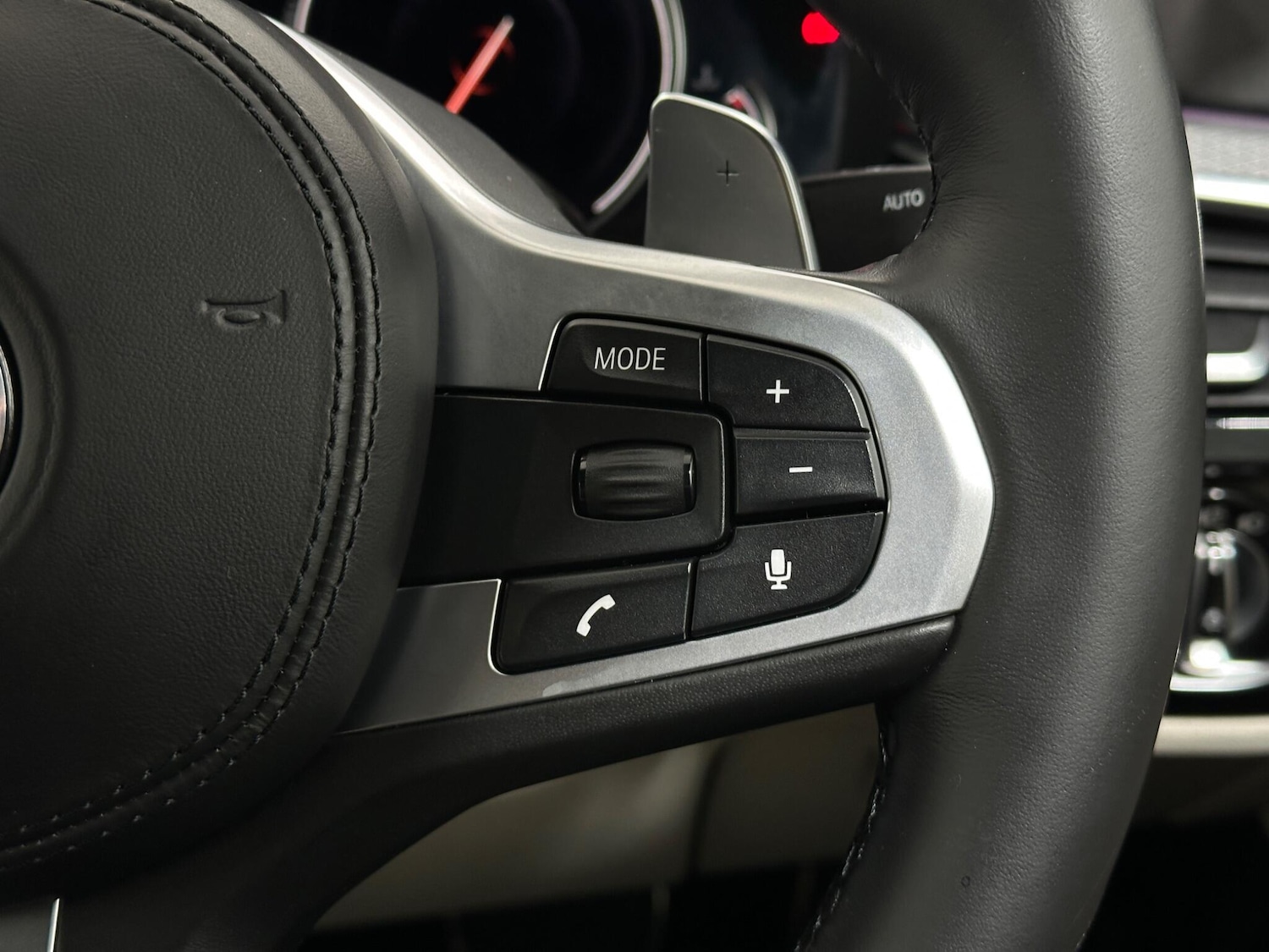 Used BMW 5 Series 2018 for sale - 76976740: Photo 15