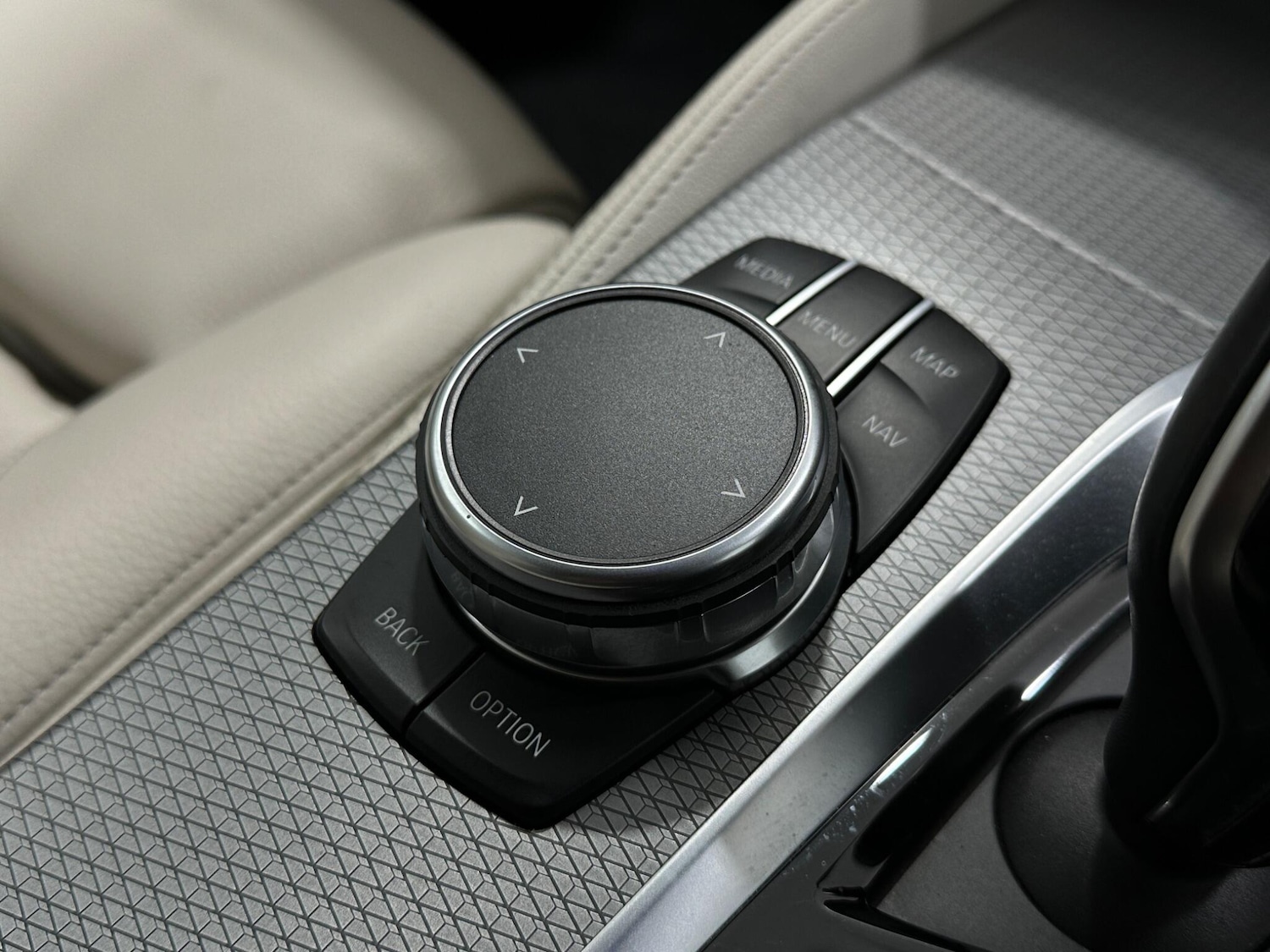 Used BMW 5 Series 2018 for sale - 76976740: Photo 20