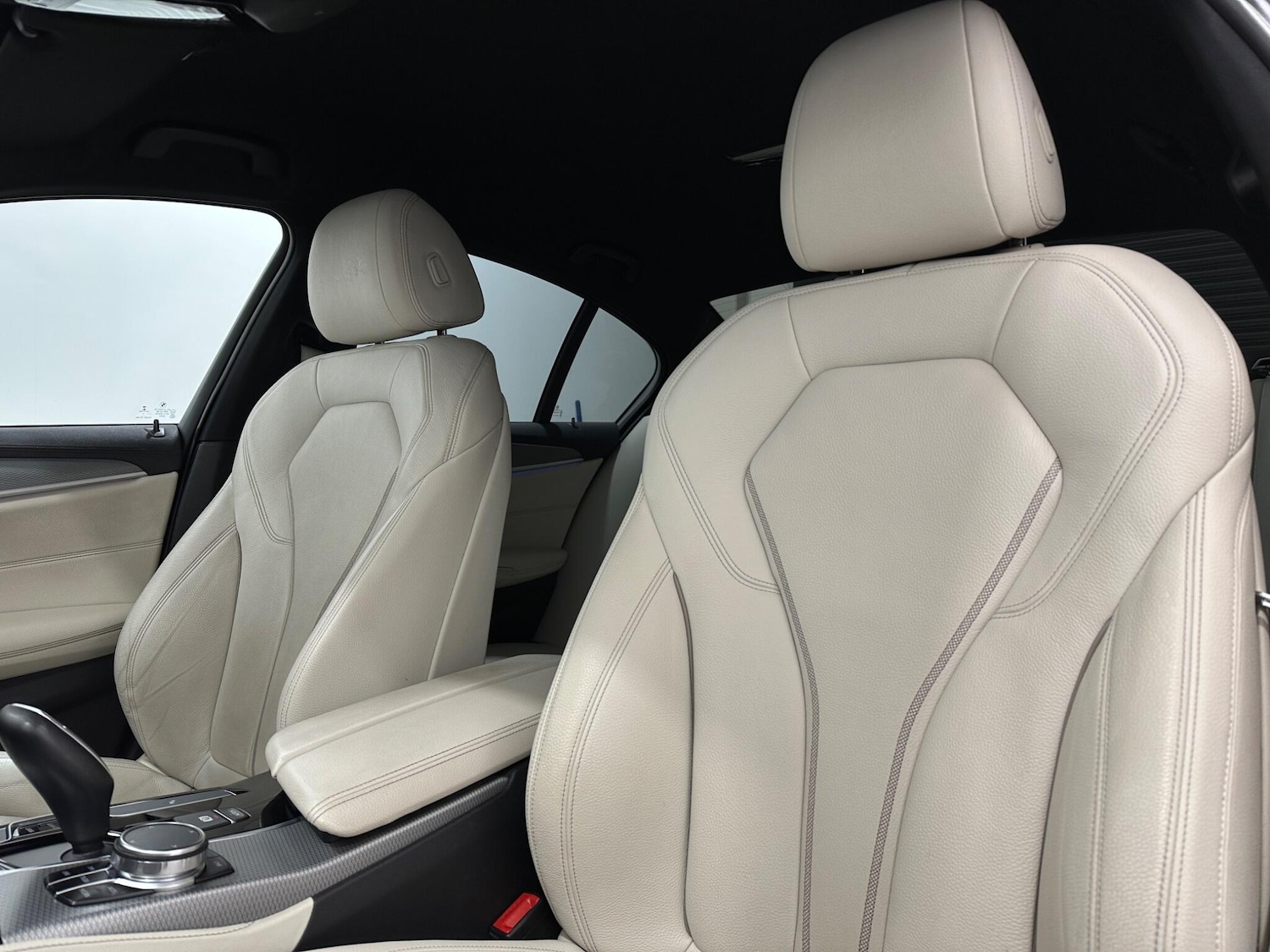 Used BMW 5 Series 2018 for sale - 76976740: Photo 35