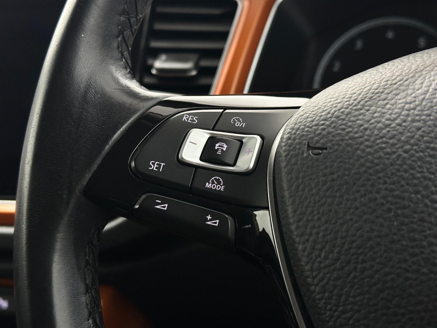 Used Volkswagen T-Roc 2018 for sale - 77230054: Photo 13