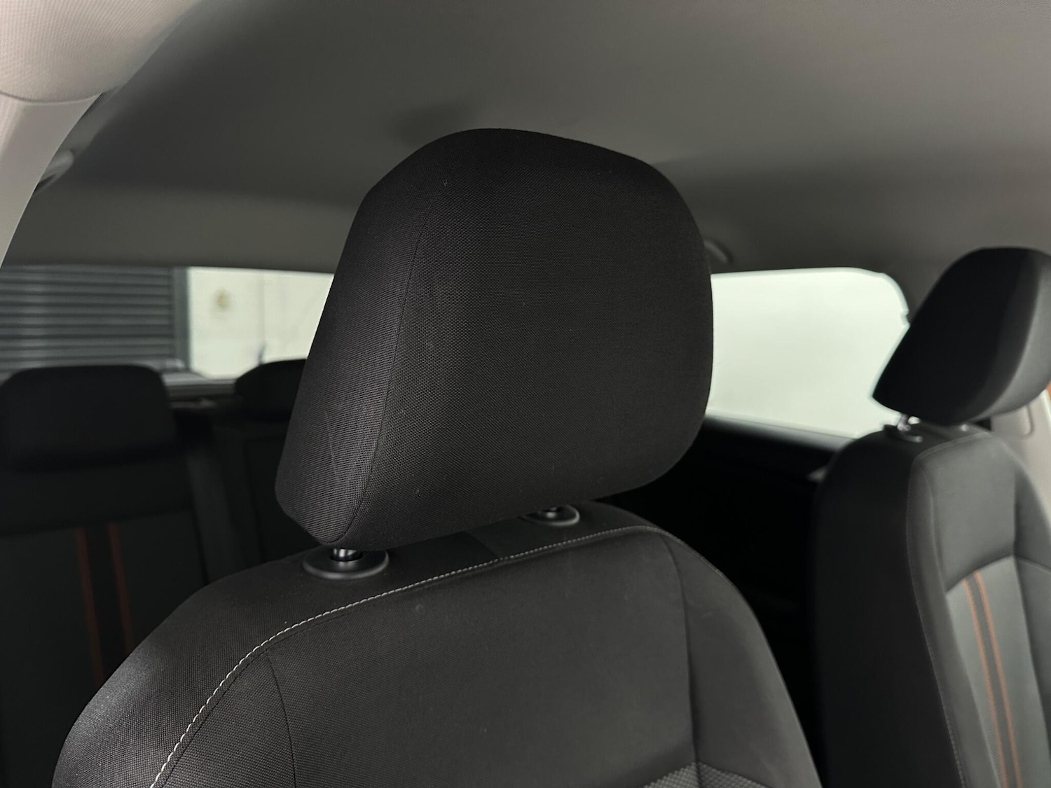 Used Volkswagen T-Roc 2018 for sale - 77230054: Photo 29