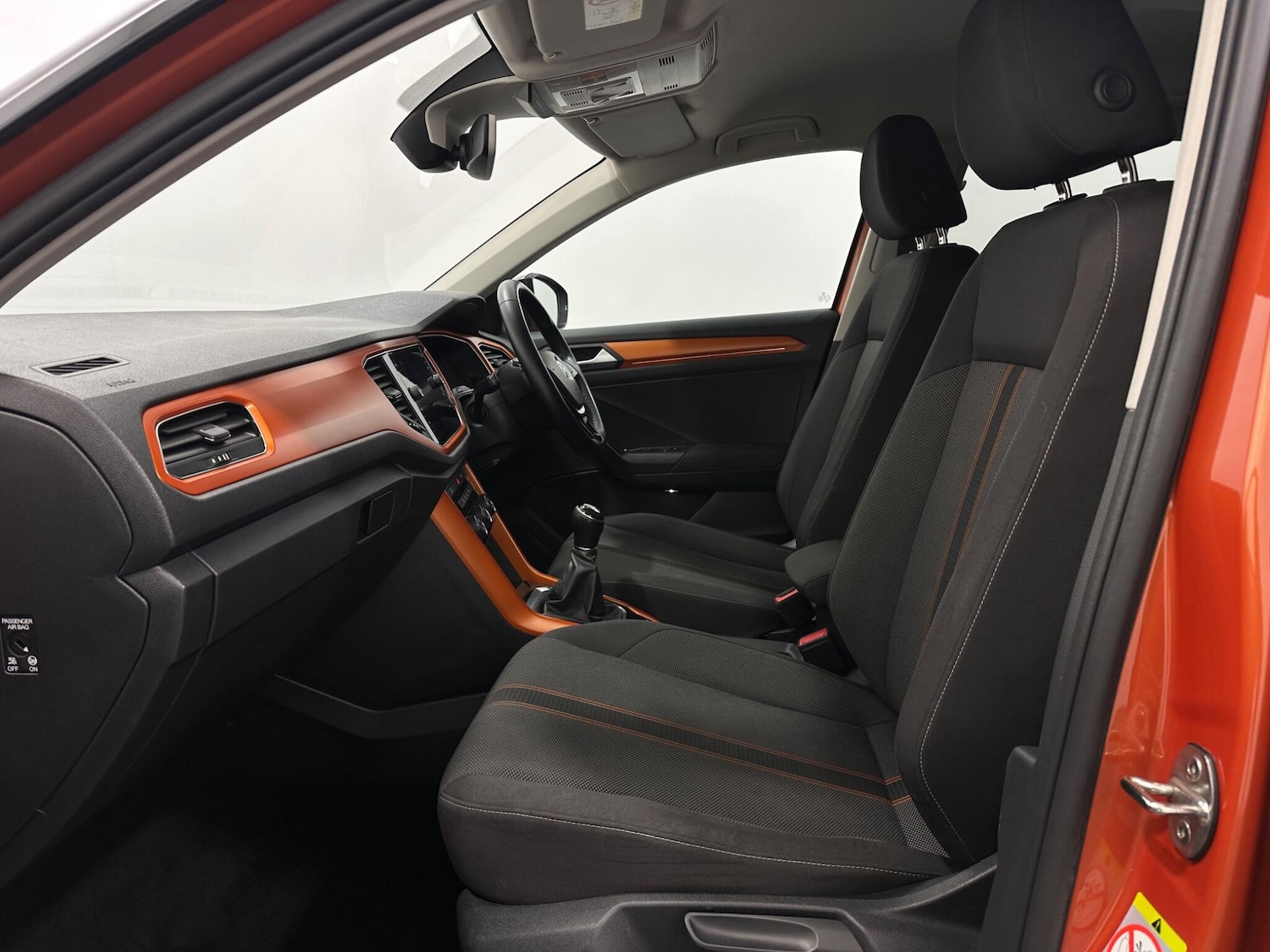 Used Volkswagen T-Roc 2018 for sale - 77230054: Photo 31