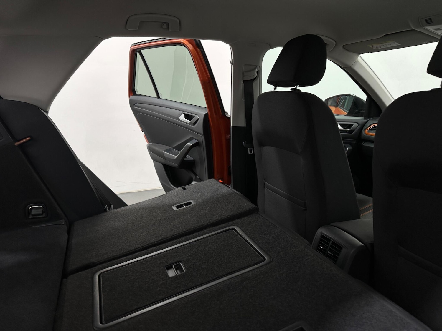 Used Volkswagen T-Roc 2018 for sale - 77230054: Photo 43