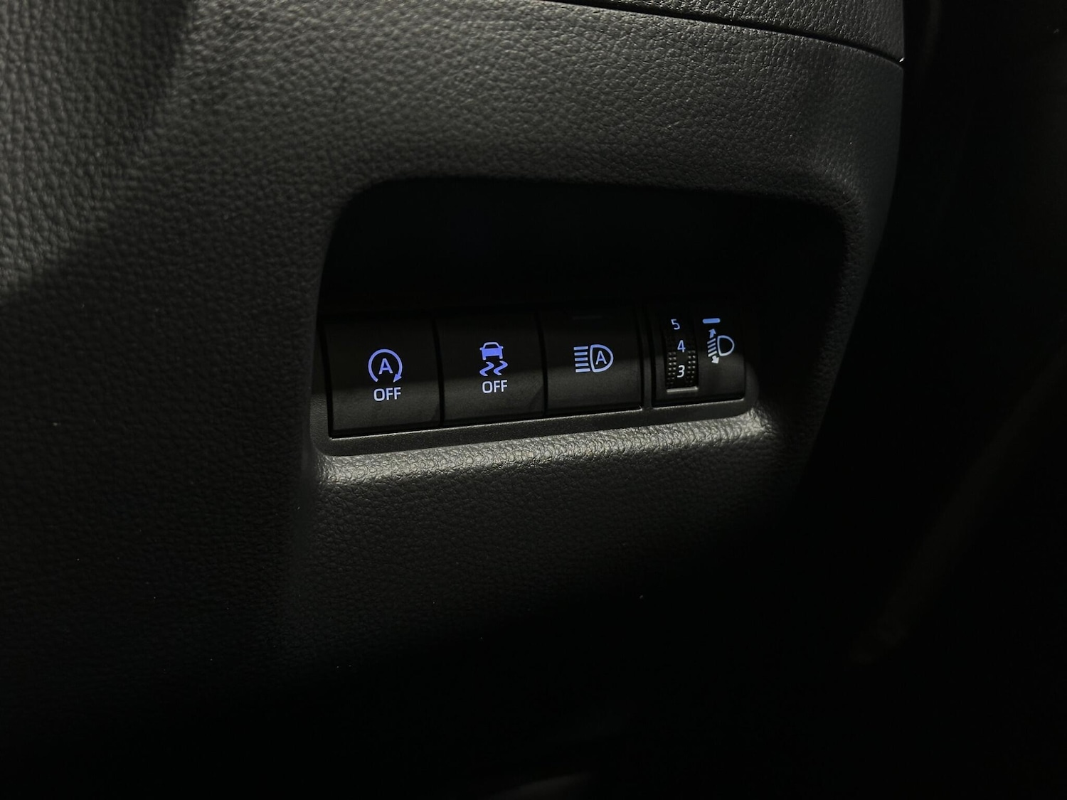 Used Toyota Aygo X 2022 for sale - 77377099: Photo 17