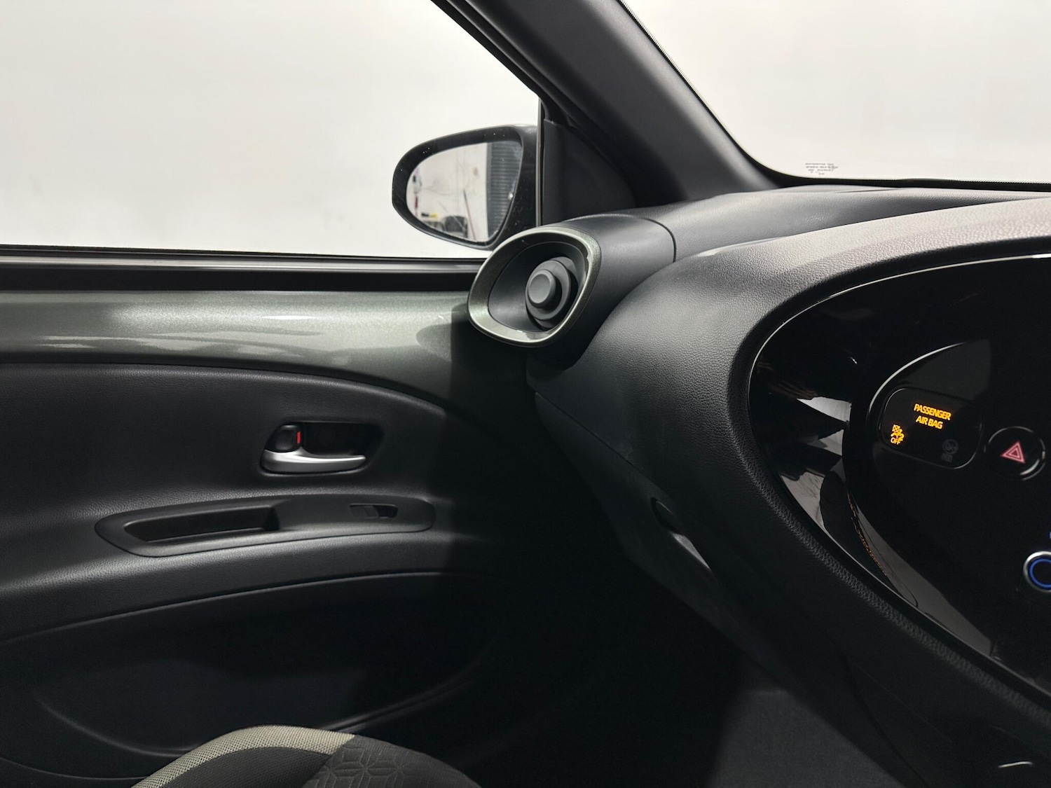 Used Toyota Aygo X 2022 for sale - 77377099: Photo 24