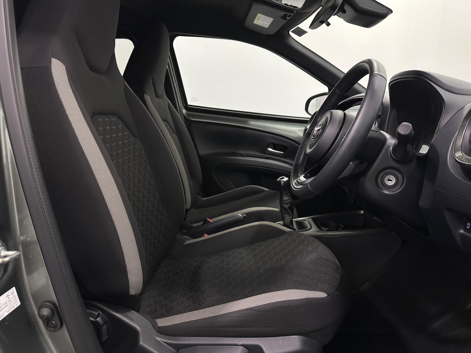 Used Toyota Aygo X 2022 for sale - 77377099: Photo 28