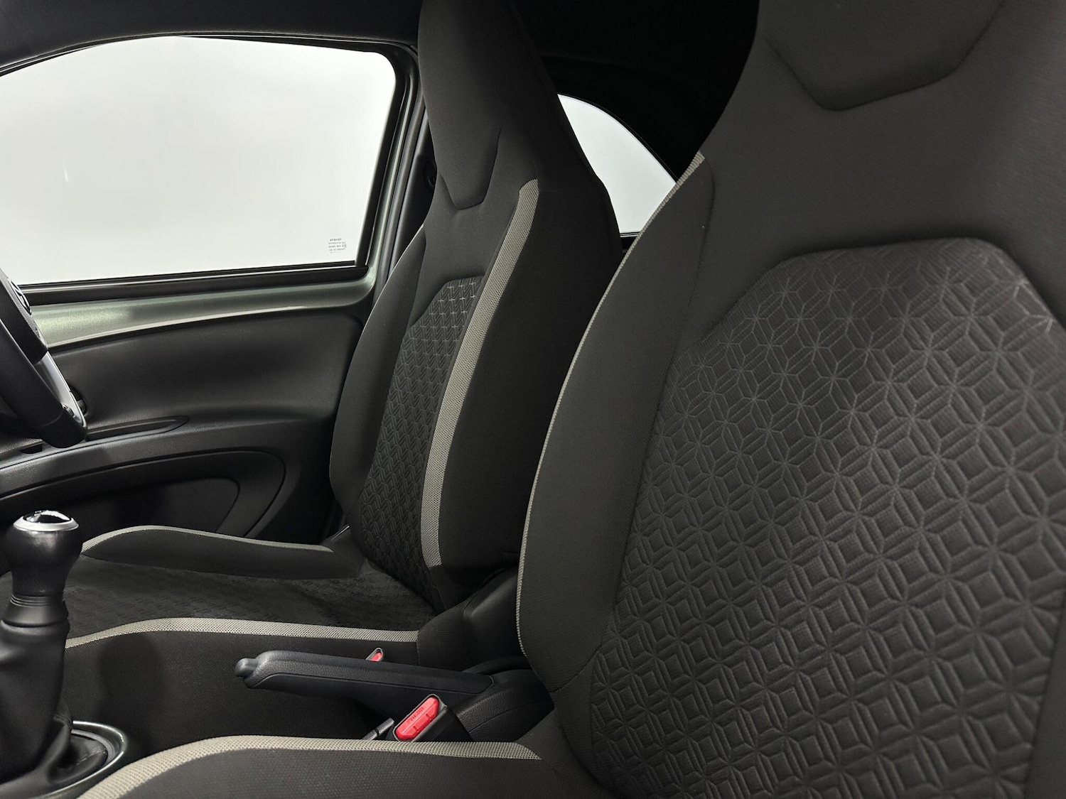 Used Toyota Aygo X 2022 for sale - 77377099: Photo 33