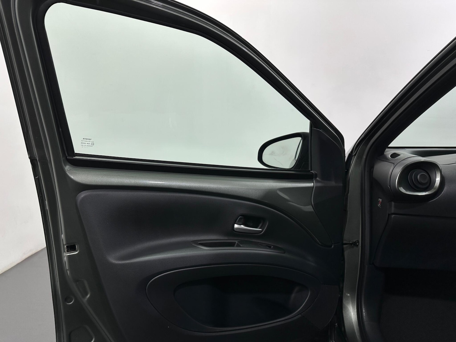 Used Toyota Aygo X 2022 for sale - 77377099: Photo 35