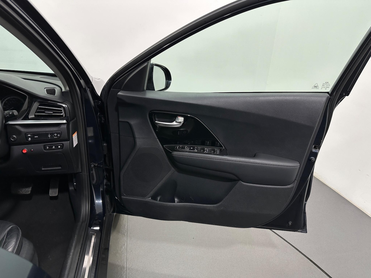 Used Kia Niro 2020 for sale - 77131710: Photo 33