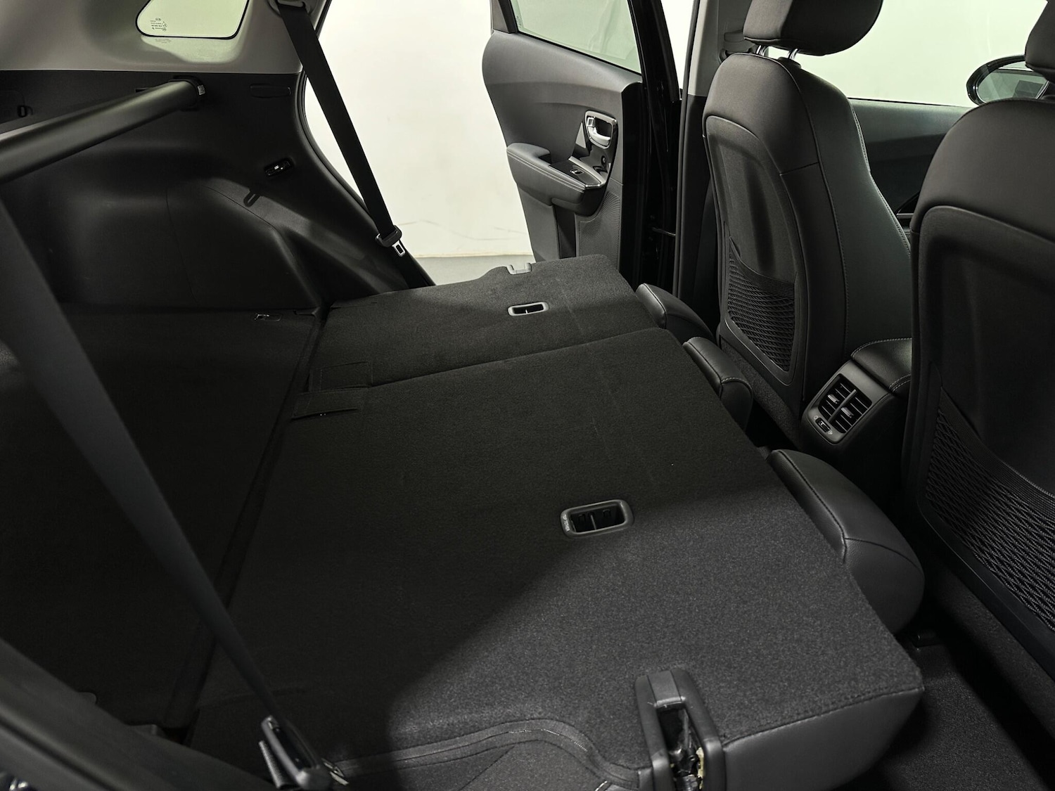 Used Kia Niro 2020 for sale - 77131710: Photo 45