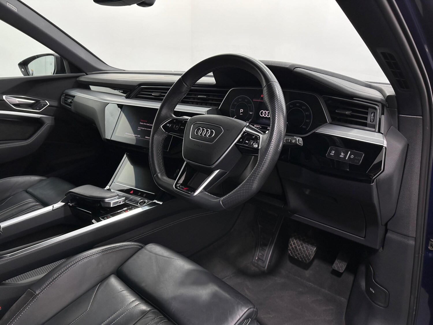 Used Audi e-tron 2021 for sale - 76878477: Photo 10