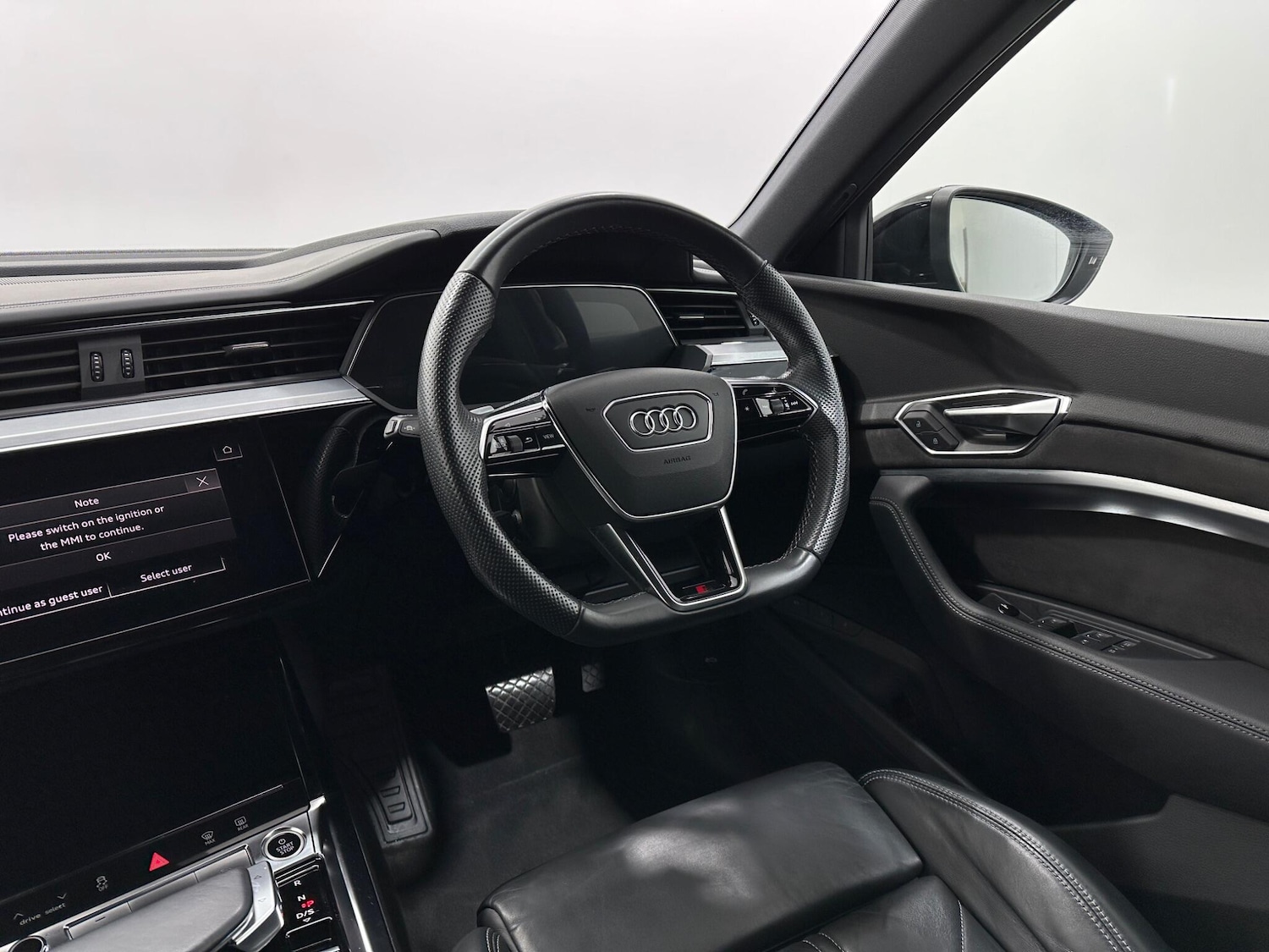 Used Audi e-tron 2021 for sale - 76878477: Photo 11