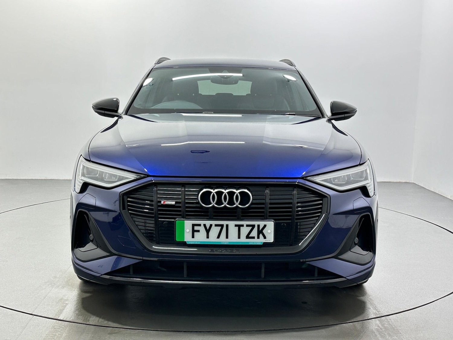 Used Audi e-tron 2021 for sale - 76878477: Photo 3