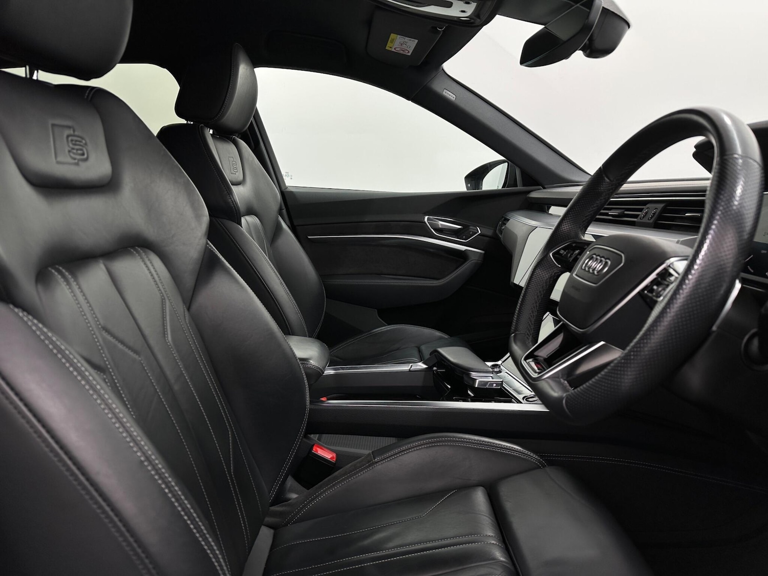 Used Audi e-tron 2021 for sale - 76878477: Photo 30