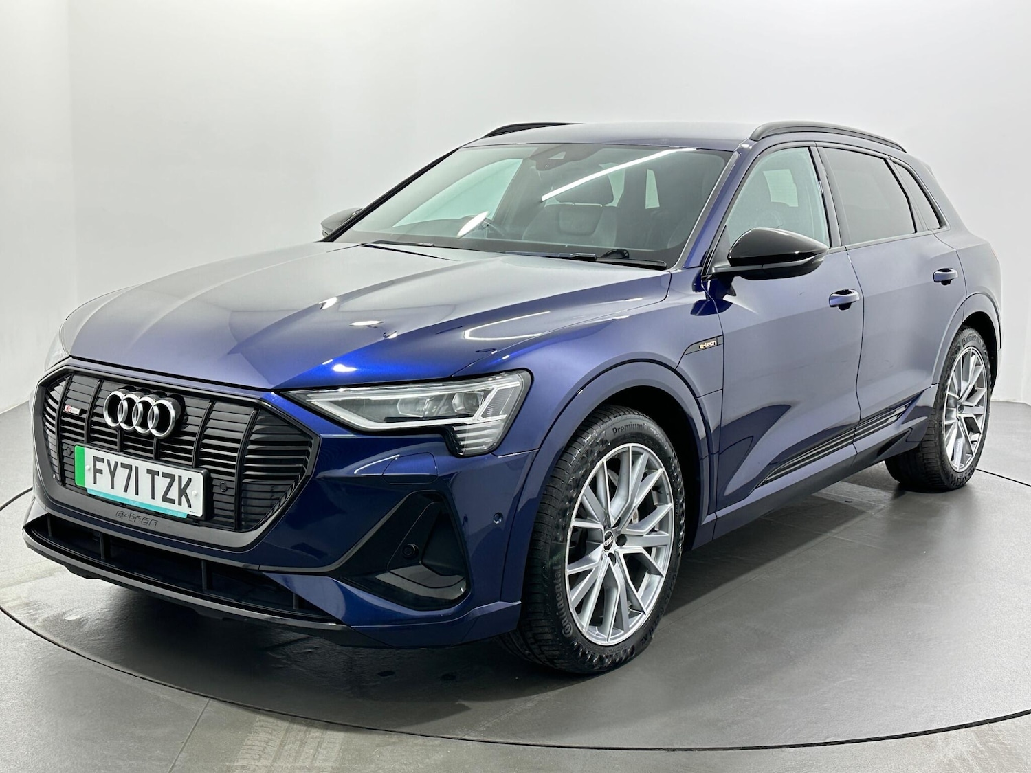 Used Audi e-tron 2021 for sale - 76878477: Photo 4