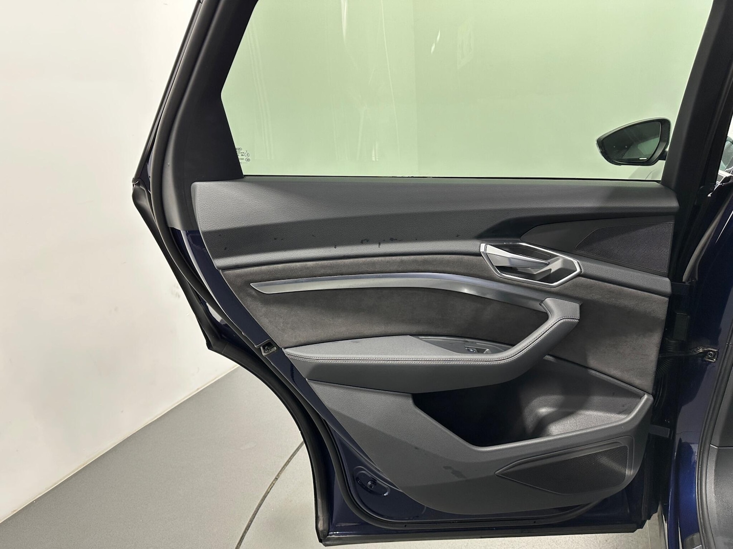 Used Audi e-tron 2021 for sale - 76878477: Photo 40