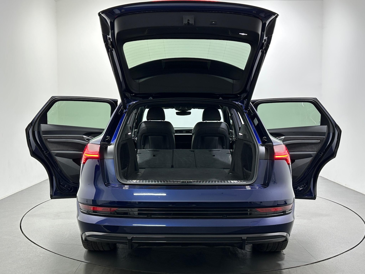 Used Audi e-tron 2021 for sale - 76878477: Photo 44