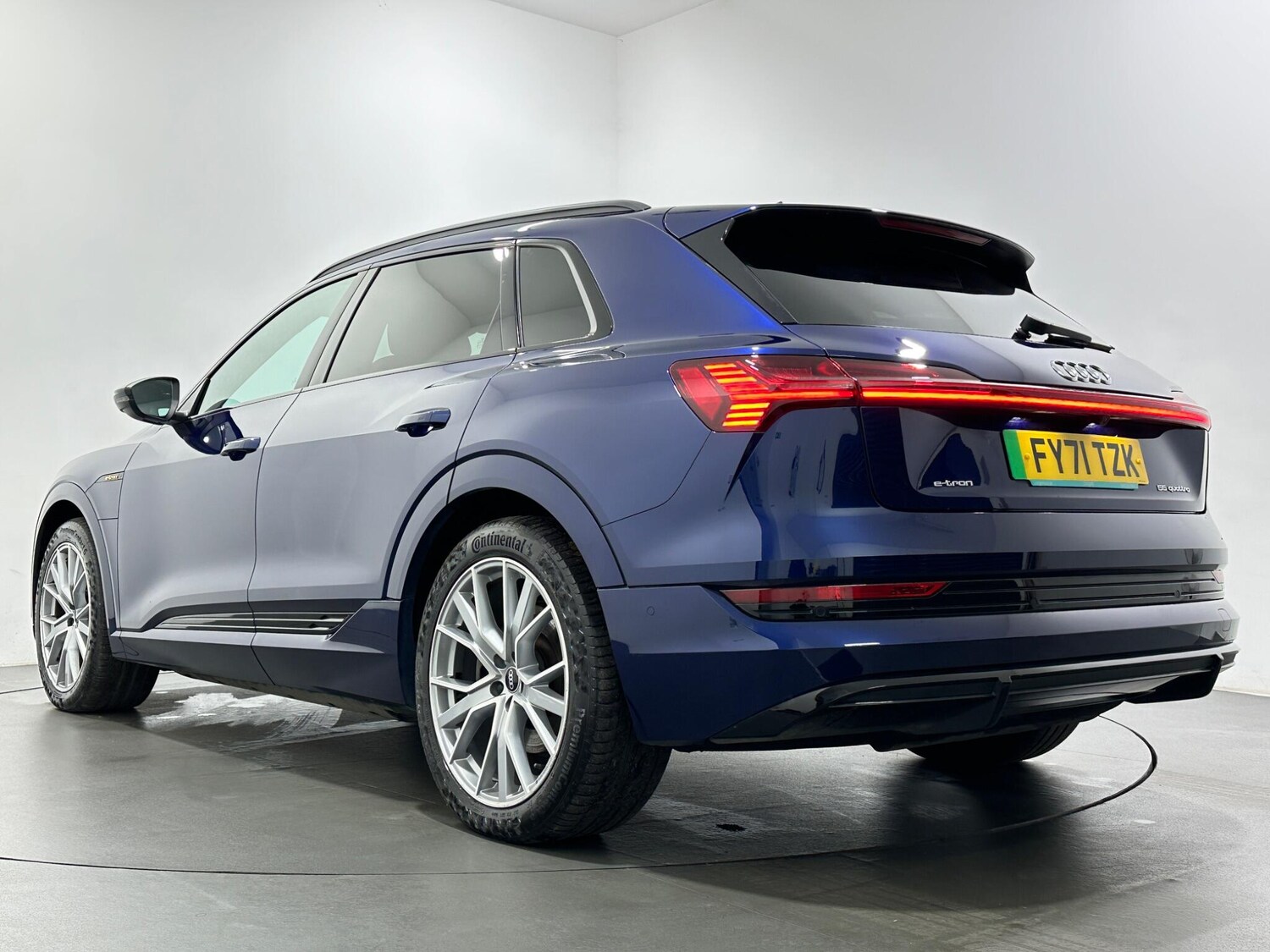 Used Audi e-tron 2021 for sale - 76878477: Photo 49