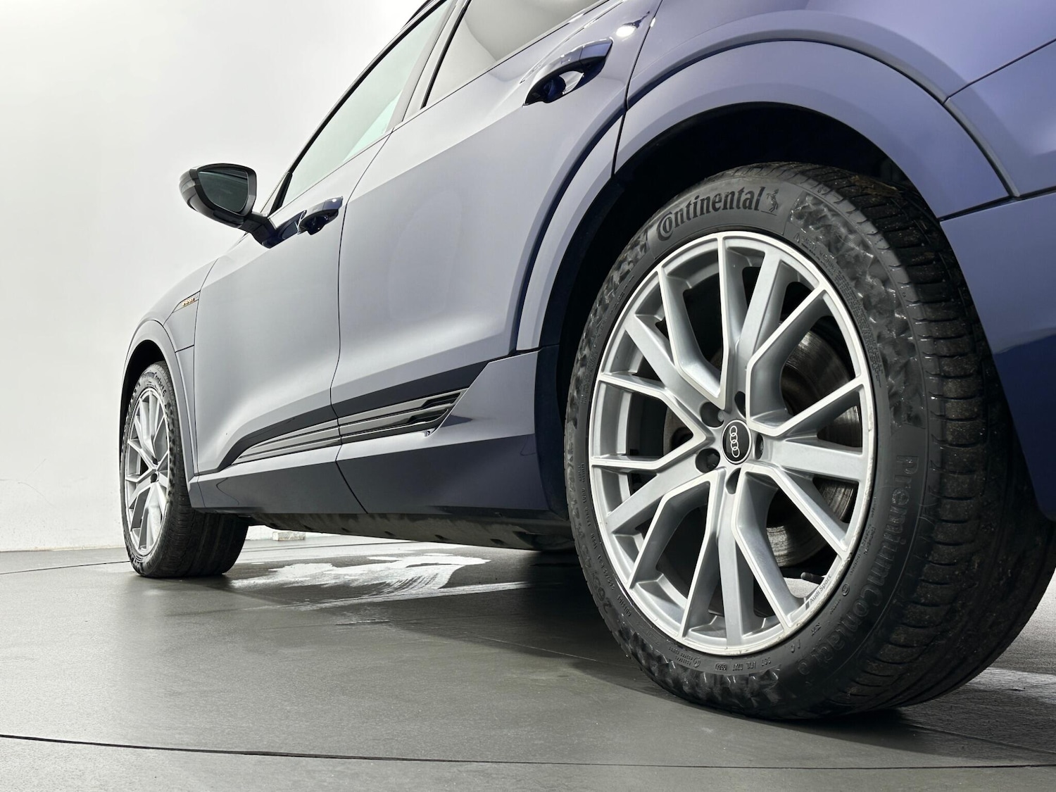 Used Audi e-tron 2021 for sale - 76878477: Photo 50