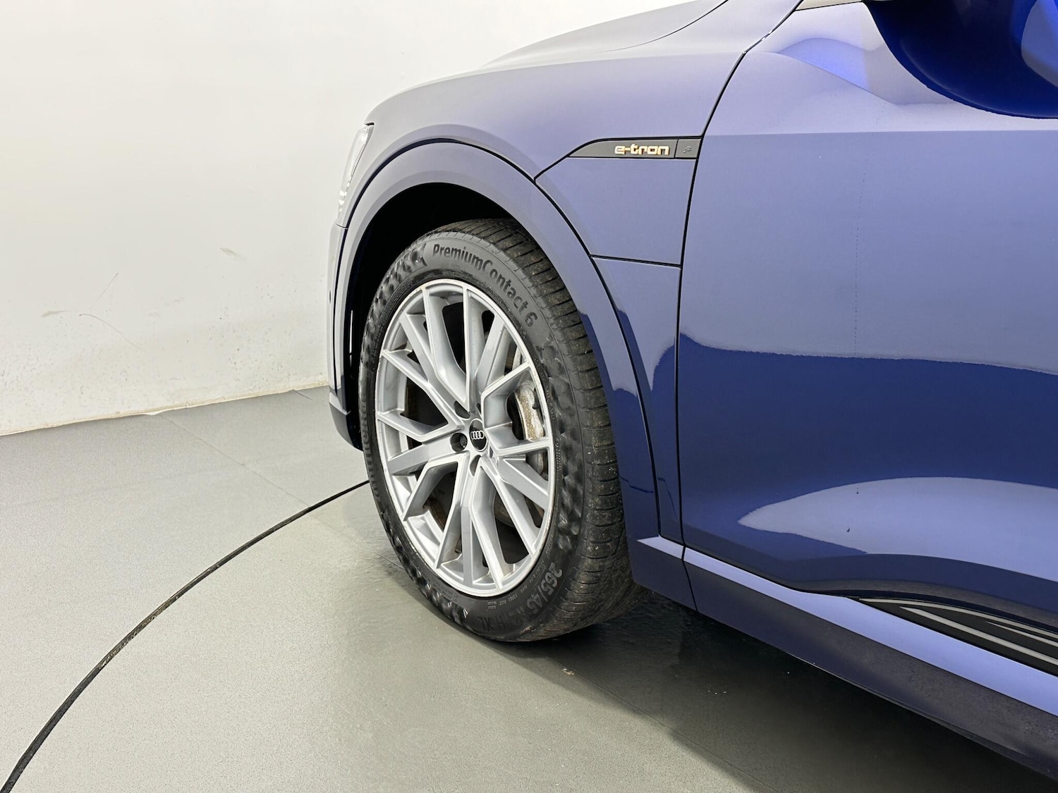 Used Audi e-tron 2021 for sale - 76878477: Photo 51