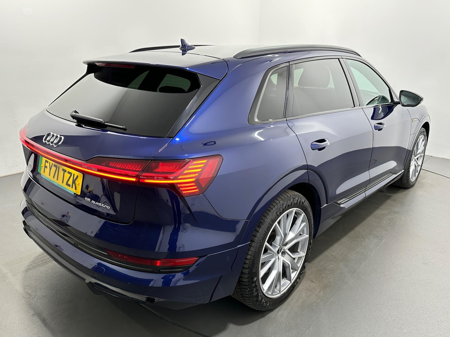 Used Audi e-tron 2021 for sale - 76878477: Photo 52