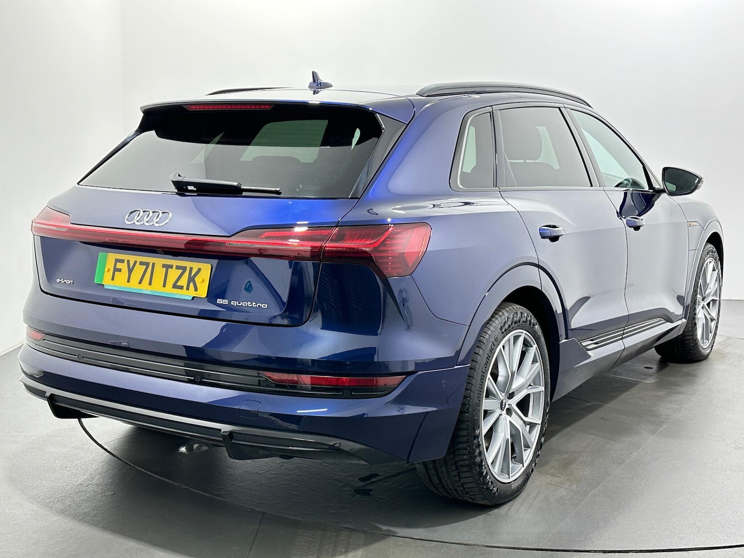 Used Audi e-tron 2021 for sale - 76878477: Photo 8