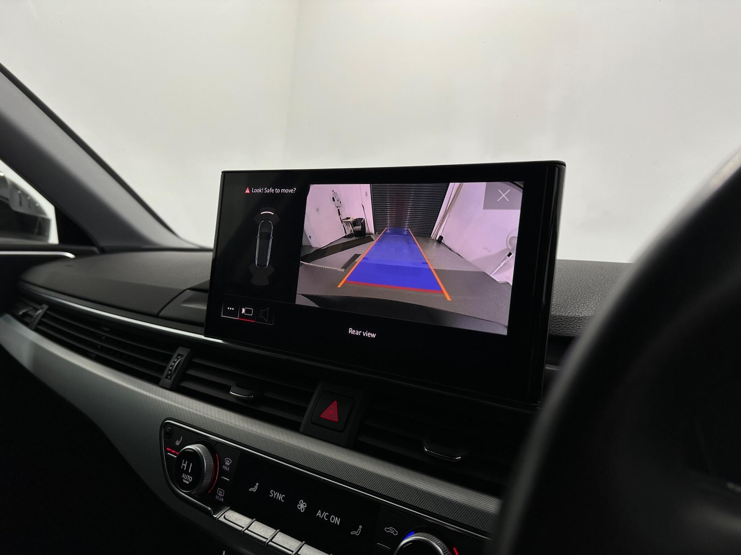 Used Audi A4 Avant for sale - 77215029: Photo 23