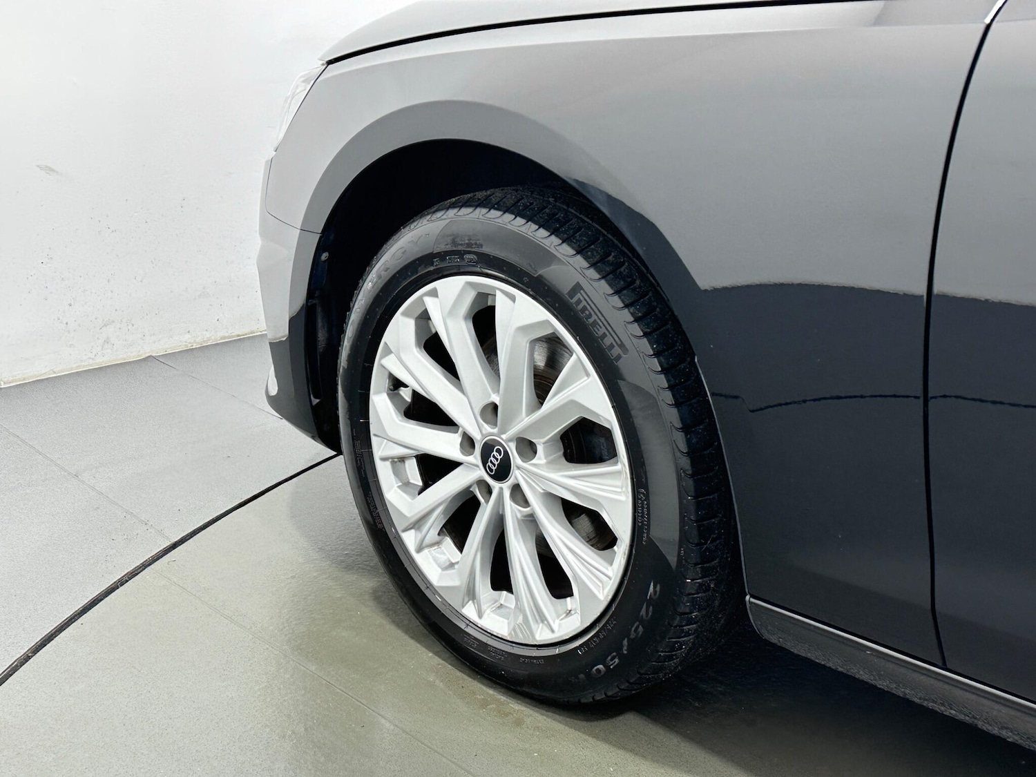 Used Audi A4 Avant for sale - 77215029: Photo 51