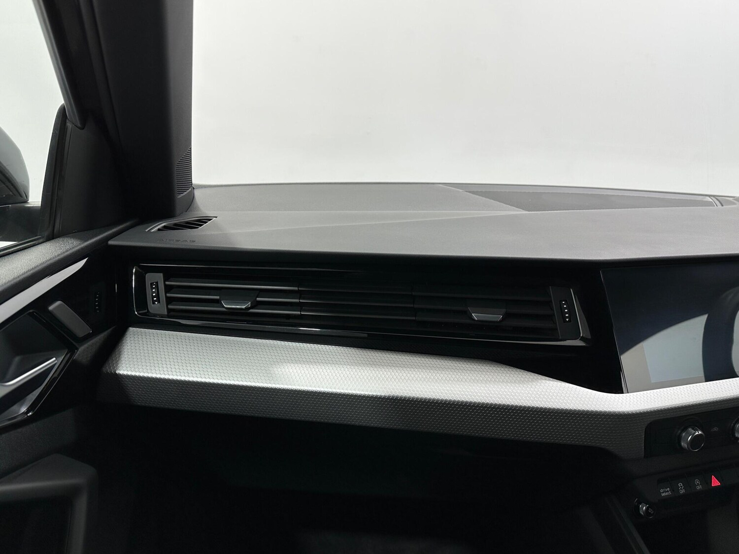 Used Audi A1 for sale - 77574525: Photo 27