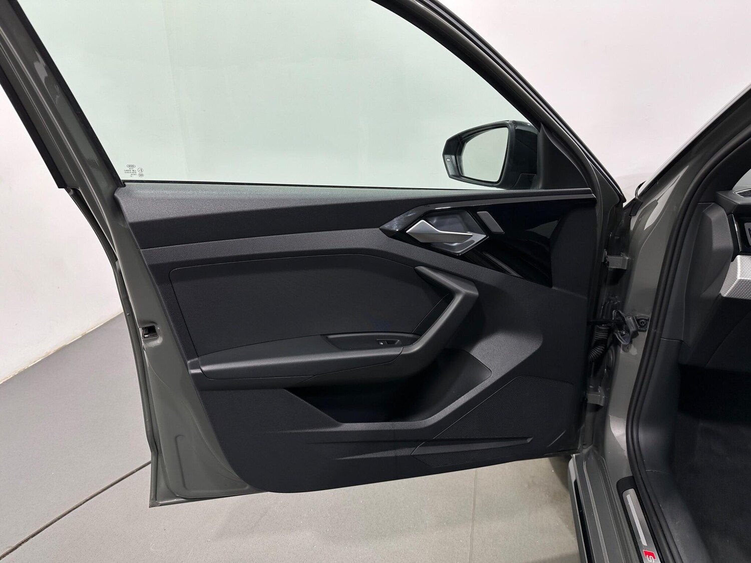 Used Audi A1 for sale - 77574525: Photo 35