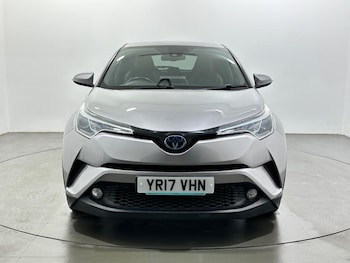 Used Toyota C-HR 2017 for sale - 78481473: Photo